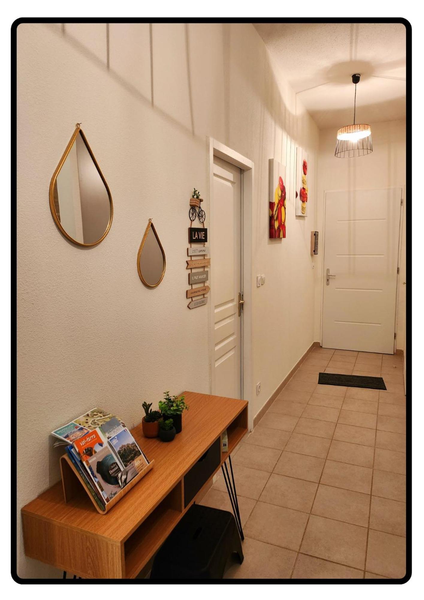 Appartement Roussillon Roussillon en Isere Exterior foto